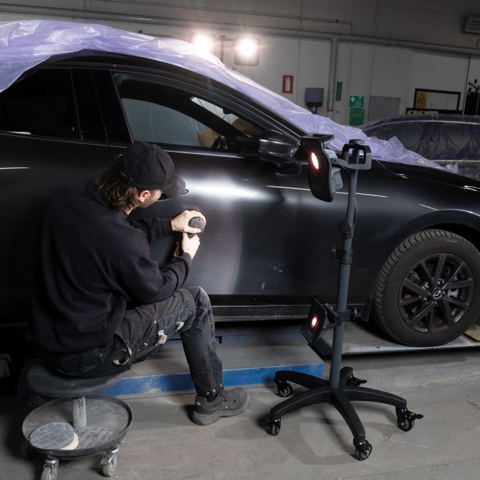 Стійка на роликових колесах "Scangrip Wheel Stand 2.0" [Скангріп Віл Стенд]