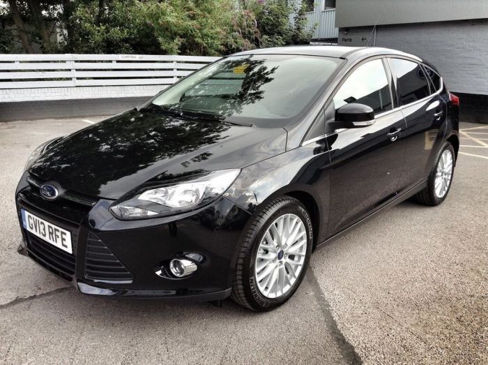 Базова автоемаль (металік) "Mipa Ford 2851 Panther Black" 1л [Міпа Форд 2851 Пантер Блек]