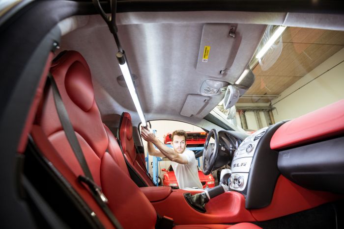 Телескопічна світлодіодна лампа "Scangrip Line Light Bonnet C+R" на акумуляторі, для освітлення підкапотного простору [Скангріп Лайн Лайт Боннет Ц+Р]