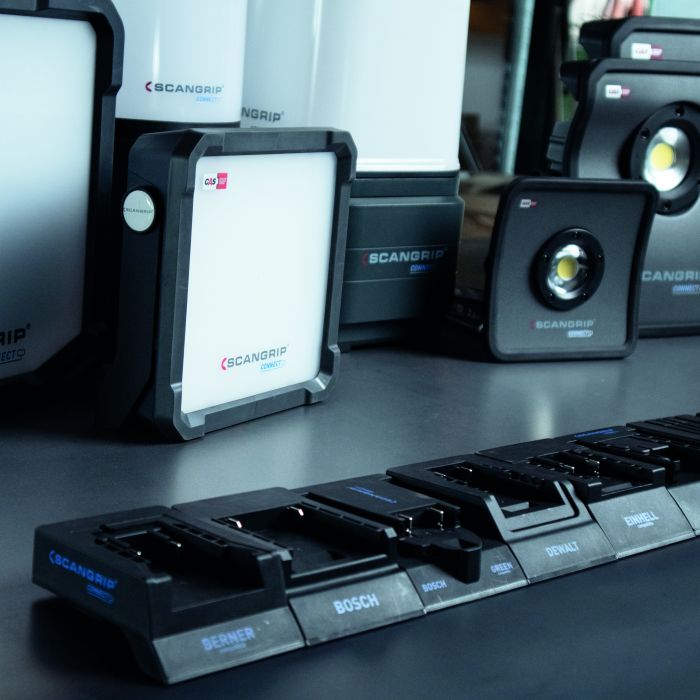 Інноваційний роз'єм Scangrip Connector із системою захисту акумулятора (Скангріп Конектор)